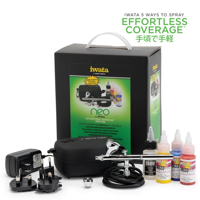 Iwata Gravity Feed Airbrushing Kit with Neo CN